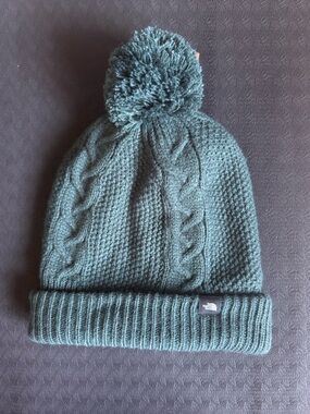 The North Face Women's Cable Minna Beanie - Dark Sage Green